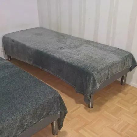 Lomaosake Meritullinraitti 1 B20 * Oulu